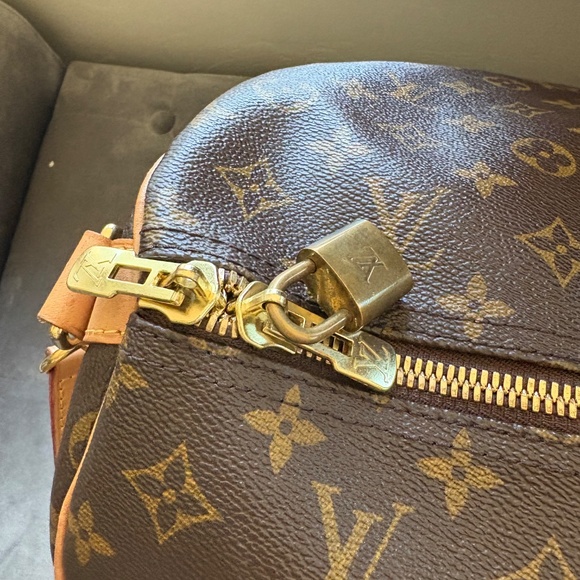 Louis Vuitton Keepall Bandouliére 60 W/ box and LV dust bag - Picture 7 of 10
